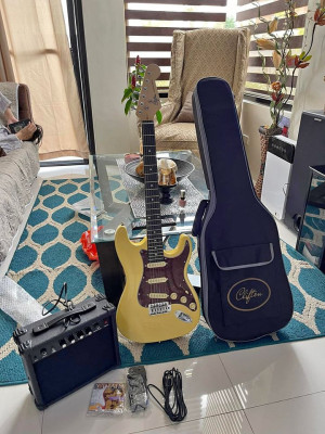 Cliffton Stratocaster Brandnew