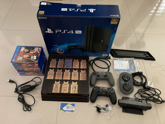 FOR SALE ONLY (NO SWAP): Sony PS4 Pro 4K HDR 1TB