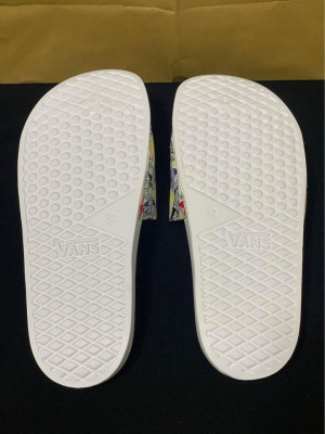 Limited Edition Vans Slides