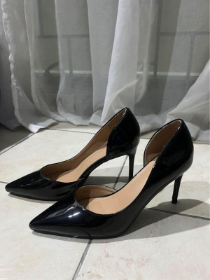 Heels/Pumps