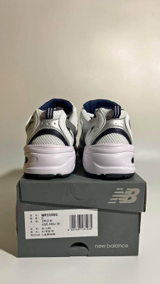 New Balance 530 “White Silver Navy Blue”