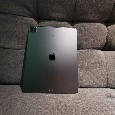 iPad Pro 12.9 4th 128gb