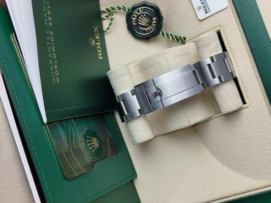 Rolex Oyster Perpetual Airking (New Case)