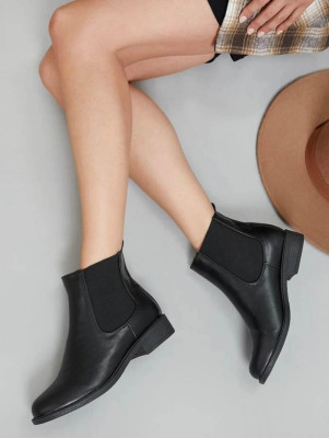 SHEIN Almond Toe Side Goring Flat Chelsea Booties (Size US 7)