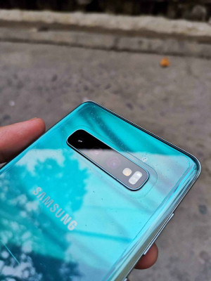 Samsung S10 Plus