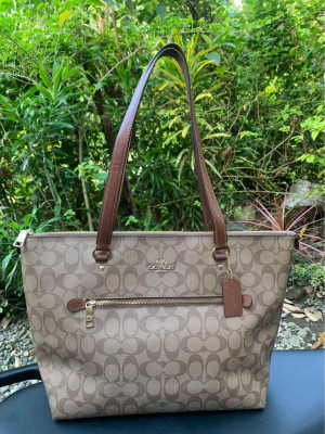 COACH BAG AUTHENTIC
