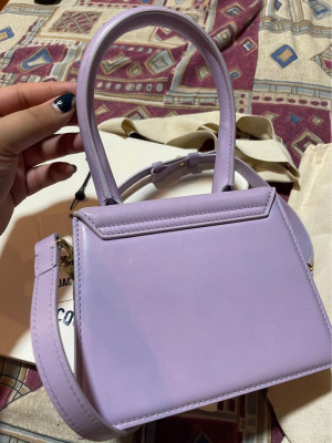 Jacquemus Le Chiquito Moyen Bag