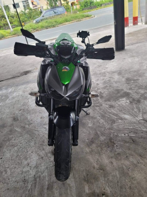 Kawasaki z1000 2016