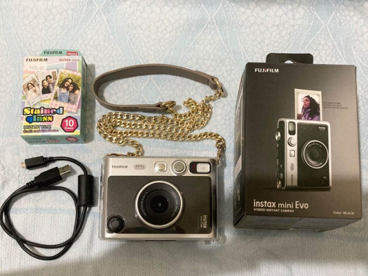 INSTAX MINI EVO
