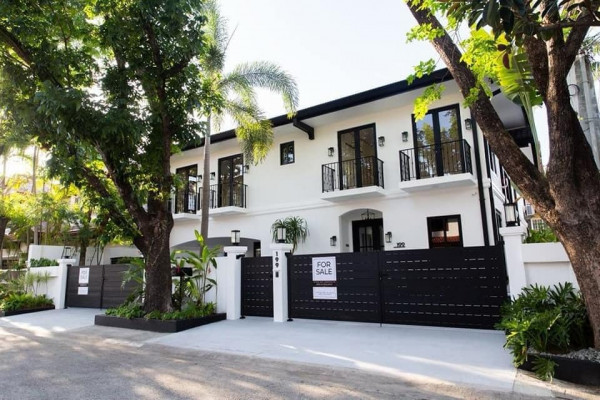 A Timeless Modern Ayala Alabang House for Sale
