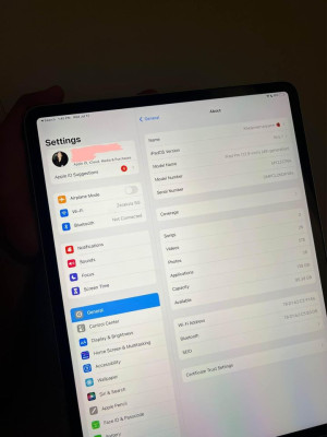 iPad Pro 12.9 Inch with Apple Magic Keyboard