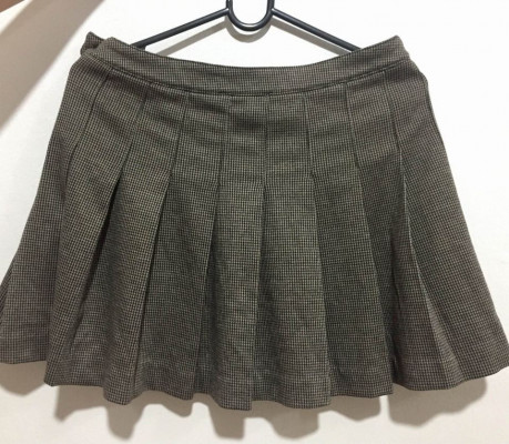 Forever 21 Pleated Skirt