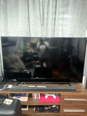 For sale Devant TV 55inch