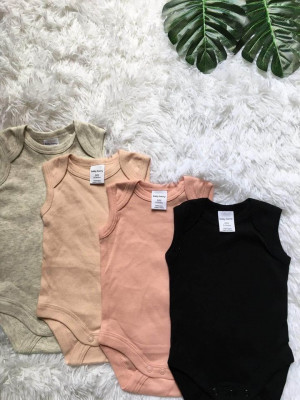 Plain sleeveless onesies