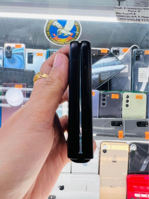 samsung zflip 3 5G 8/256GB KOREAN VARIANT