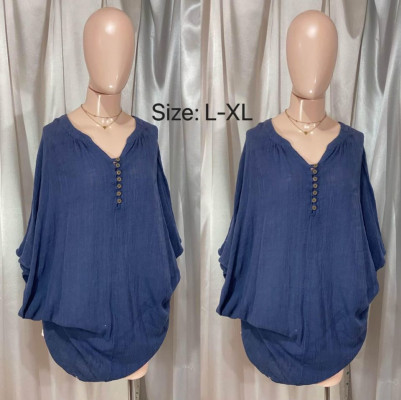 M-L Tops/ Knitted sweater