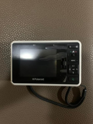 Polaroid z2300