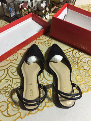 CLN shoes Brand new size 6