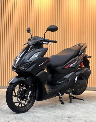 Click 160 2024 model