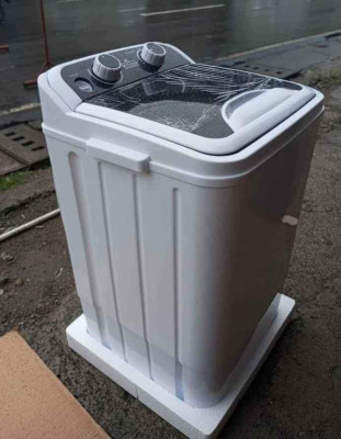 7.5 kgs Mini Washing Machine