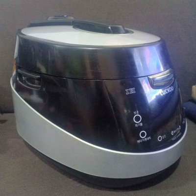 CUCKOO Electric Rice Cooker