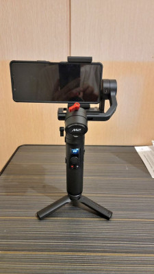 Zhiyun Crane M2 Gimbal Stabilizer (LIKE NEW)