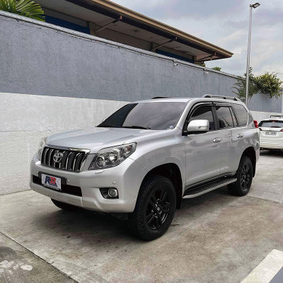 2012 Toyota landcruiser prado
