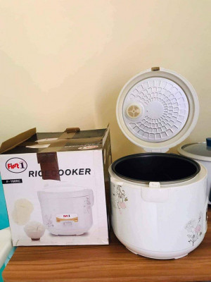 Big Rice Cooker with Steamer