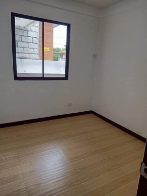 For sale House and Lot In Don Antonio Hts QC