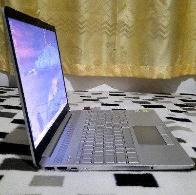 Laptop