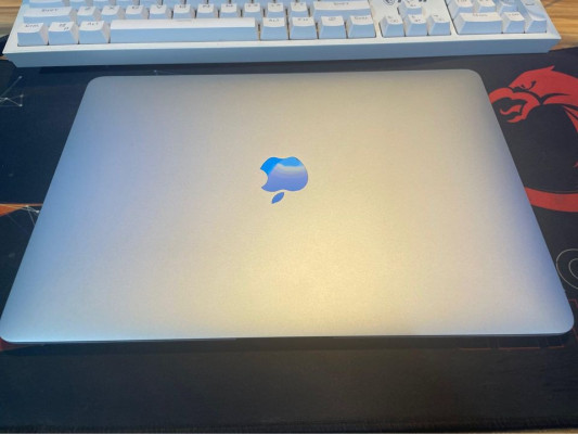 MacBook Air M1 2021 Free HDMI Adapter