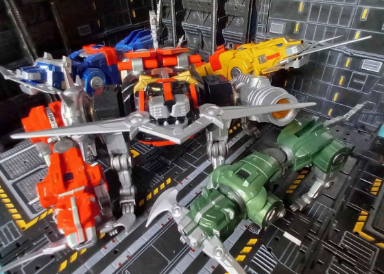 Voltron (Mad Toys King of Beast)