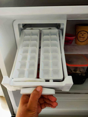 SAMSUNG DIGI INVENTER REFRIGERATOR 4ft