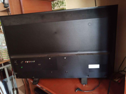 Original Sony Bravia 32 inch LED TV