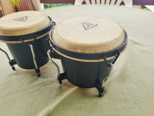 Bongo Drums  never been used bought a year ago