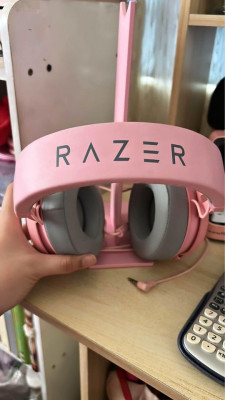 Razer Kraken Pro V2 Quartz Pink