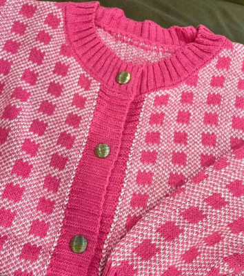 BNEW BARBIE PINK KNITTED CARDIGAN