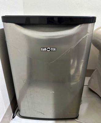 Eurotek Personal Ref 2.8cuft