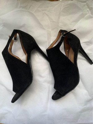 Black Suede Stilleto