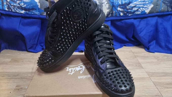 Chistian Louboutin Louis Spikes shoes