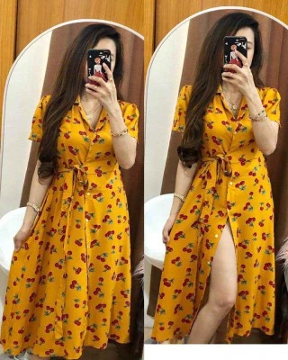 andra Buttoned Maxi Dress