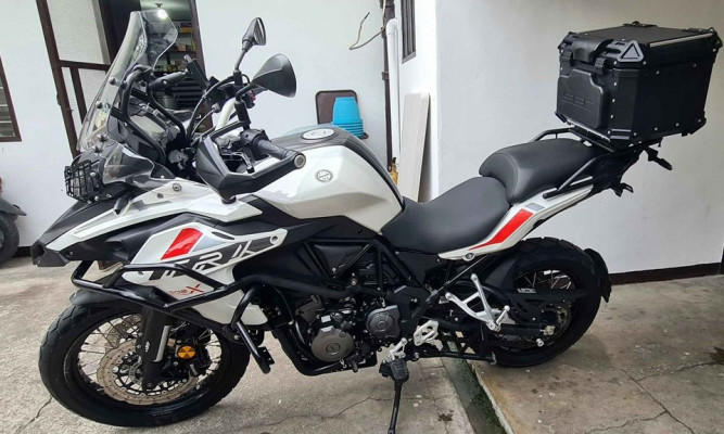 2019 Benelli trk 502x