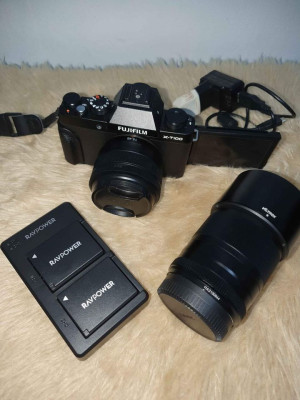 Fujifilm Xt100 (With 2 Lenses)