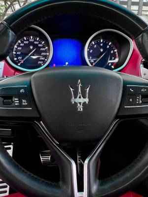 2015 Maserati Ghibli