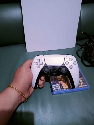 For sale Ps5 disc edition