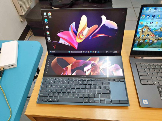 Asus Zenbook Duo i5 11th Gen