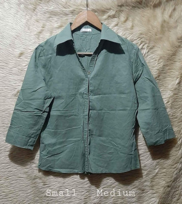 Tops / Blouse Preloved
