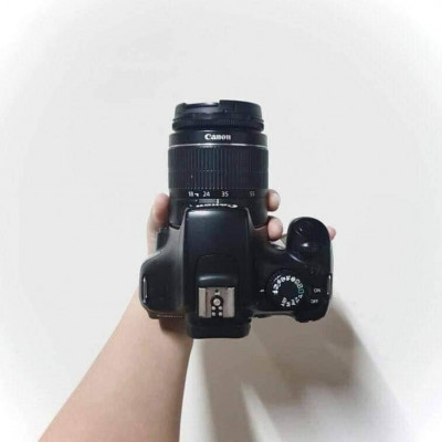 Canon EOS 1100D