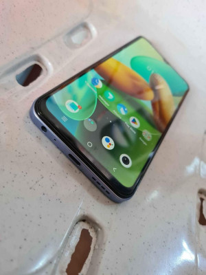 VIVO Y22S