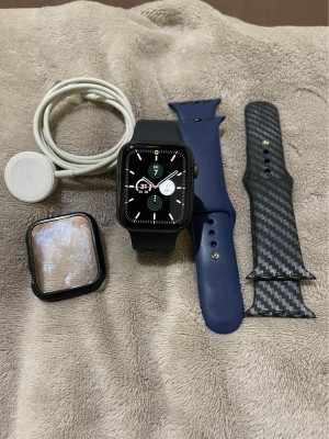 Apple Watch - Series 4 44mm